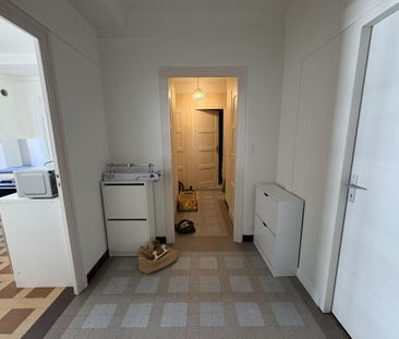 Location Appartement 1 pièce Meublé 14m² CHAMBERY 73000 - Photo 3