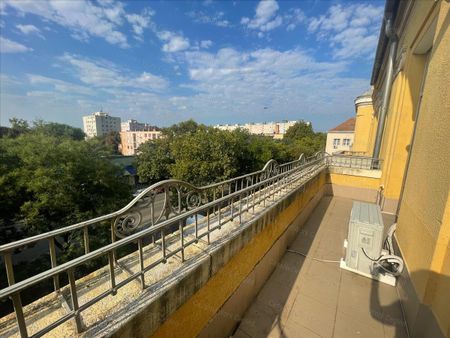 Kiadó jó állapotú lakás - Szolnok - Fotó 3
