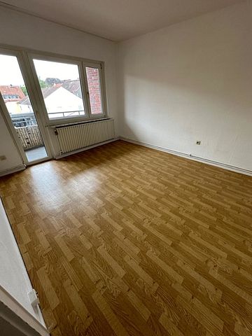 Stilvoll Wohnen in der Müllerstraße: 2-Zimmer Wohnung mit Balkon und besonderem Flair! Bezugsbereit ab sofort - Photo 4