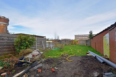 Volledig gerenoveerde woning met ruime tuin te huur! - Photo 5