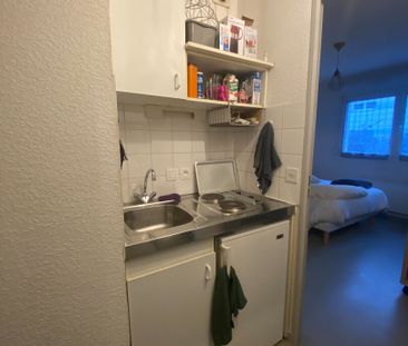 Location Appartement 1 pièce 18m² RENNES 35000 - Photo 2