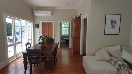 3 Bedroom Devonport Villa - Photo 5