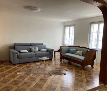 Spacieux 6.5 pièces rénové, charme villageois à Yens, proche de Morges - Foto 2