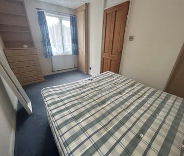 1 bedroom semi-detached house to rent - Photo 4