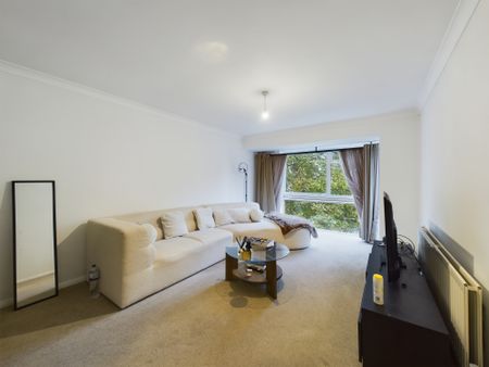 25 The Avenue, Beckenham, BR3, London - Photo 2