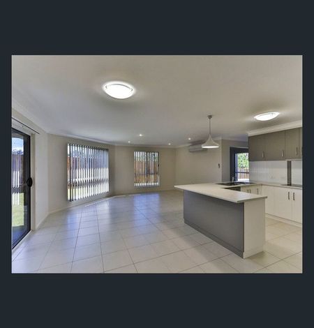 Modern Brick Home Kearneys Spring - Photo 4