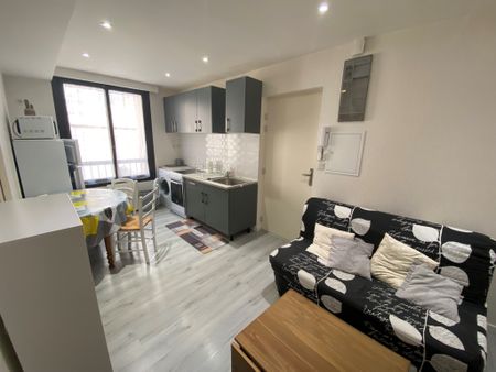 Location Appartement 2 pièces 25m² RODEZ 12000 - Photo 4