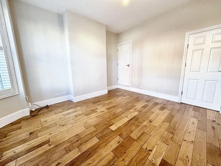 3 bedroom terraced house to rent - Photo 5