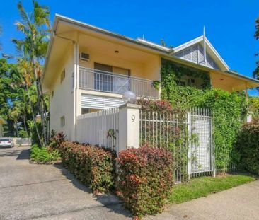 TOWNHOUSE IN FRESHWATER!!! - Photo 5