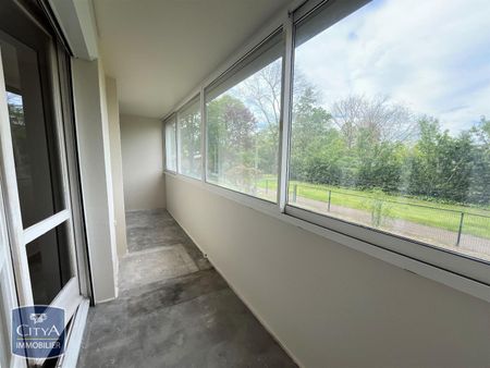 Location Appartement 4 pièces 80m² ST PIERRE DES CORPS 37700 - Photo 5