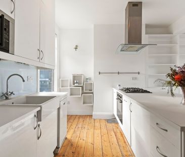 Blackstone Road, London, NW2 - Photo 3