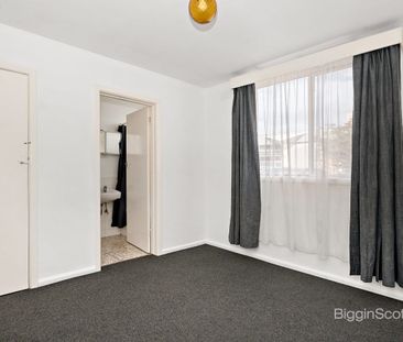 Minutes from the heart of Richmond! - Photo 1