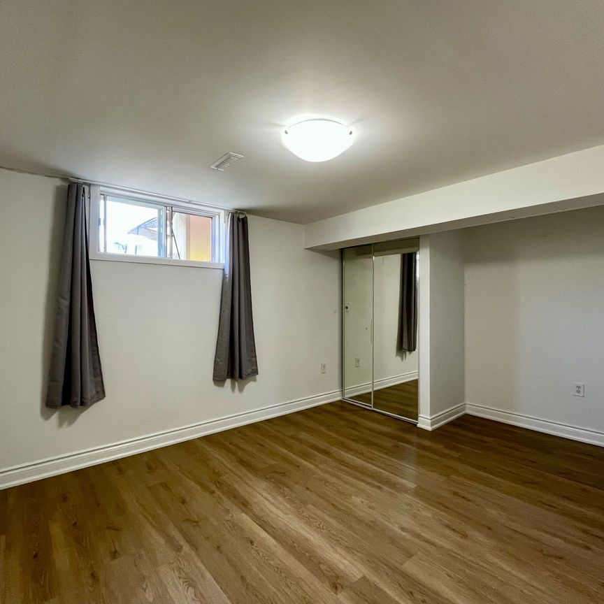 For Lease - 3487 Ellengale Drive Unit# Lower, Mississauga, Ontario - Photo 1