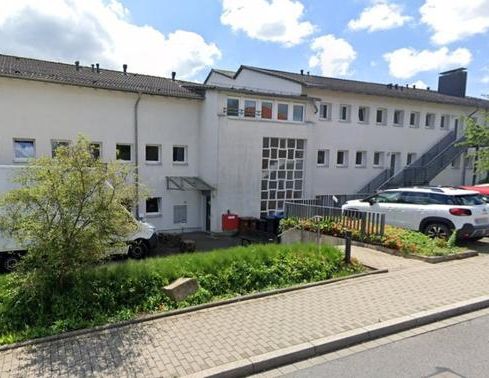 Helle 3-Zimmer-Wohnung mit Weitblick – barrierearm, mit Aufzug und Gemeinschaftsterrasse - Photo 1