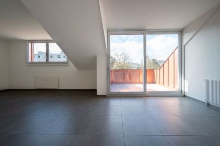 moderne Wohnung mit eigenem Waschturm - Photo 2