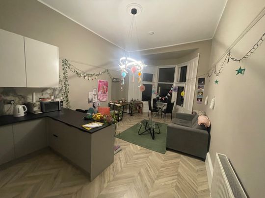 Room in a Shared Flat, Vinicombe Street, G12 - Photo 1