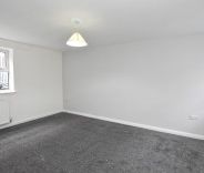 1 bed Apartment for Rent - Photo 4