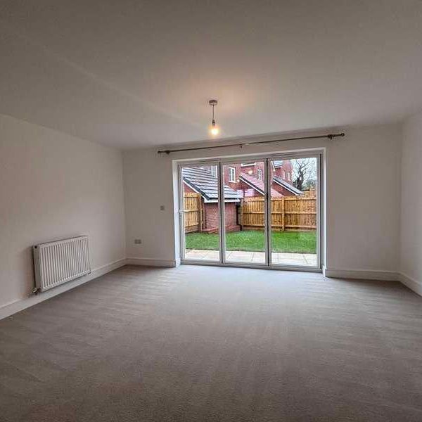 Goodmores Drive, Exmouth, EX8 - Photo 1