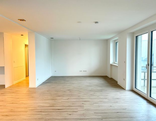 Moderne 3-Zimmer-Wohnung im Herzen Franklins - Photo 1