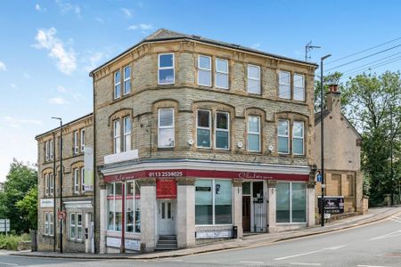 2 bedroom flat to rent - Photo 5