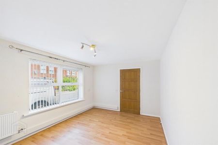 11 Somerset Street, Ormeau Road, Belfast, BT7 2GS - Photo 2
