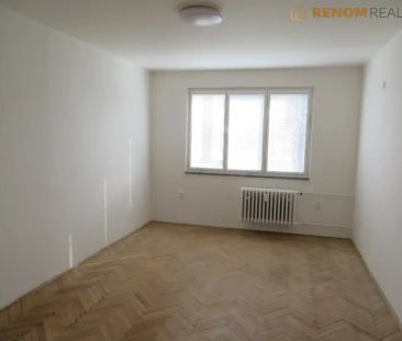 Pronájem bytu o dispozici 3+1, 79 m - Photo 2