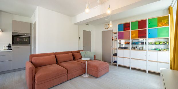 Appartement te huur in Antwerpen voor € 985 met 1 slaapkamer - Photo 1