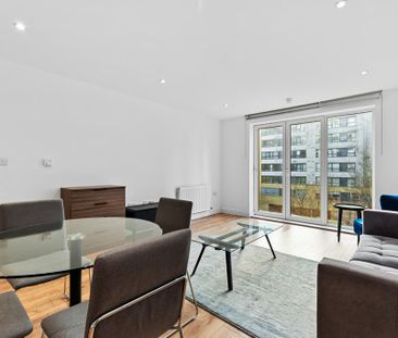 2 bedroom penthouse to rent - Photo 6