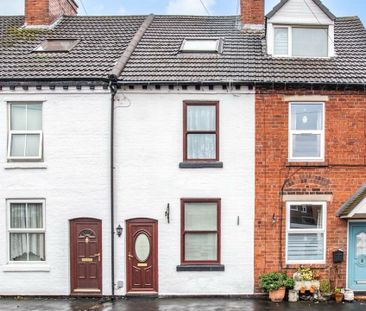 3 bedroom terraced house to rent - Photo 1