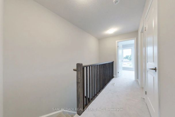 Property For Lease | X9235252 - Photo 1