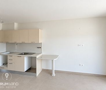 Γκαρσονιέρα προς Ενοικίαση 60 τ.μ. - 650€ - Photo 2