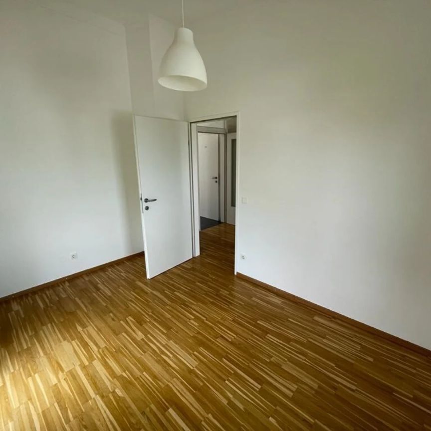 Freundliche Mietwohnung mit 2 Schlafzimmer und Balkon, unweit von Gleisdorf ...! - Foto 1