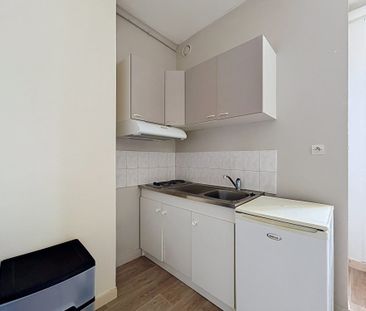 Location Appartement 1 pièce 20m² ST LO 50000 - Photo 2
