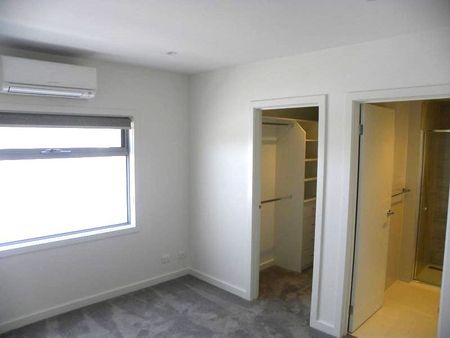 2/865 Station Street, Box Hill - Photo 3