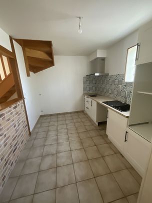 A LOUER - MEHUN SUR YEVRE - Maison avec 3 chambres - Photo 1