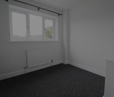 4 bedroom detached house to rent - Photo 1