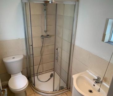41 Donegal Avenue, Belfast, BT12 6LS - Photo 5