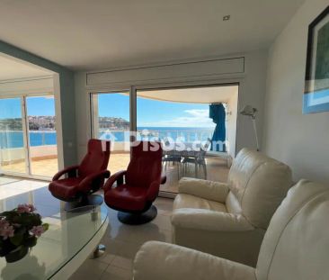 Apartamento en alquiler en Passeig Marítim del President Josep Irla - Photo 2