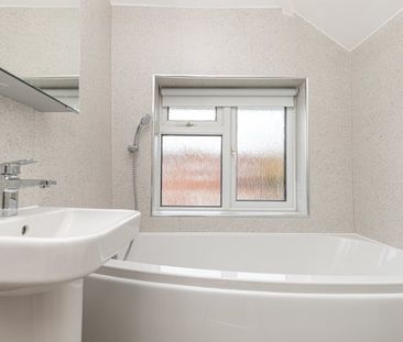 York Road, Headington - Photo 2