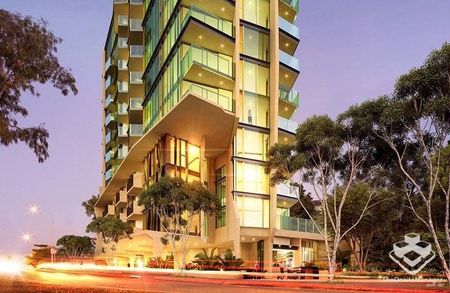 Luxury Living in LUME with Furnitures & Home Appliances - Photo 5