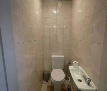 Verzorgd 1-slaapkamerappartement met terras te huur in Geel! - Photo 4