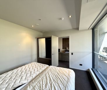 Spacious 2 bedrooms Furnished Apartment - Photo 3
