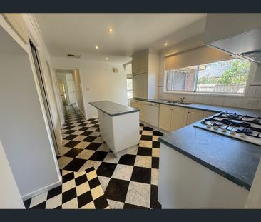 161 Narre Warren Road, Cranbourne, Vic 3977 - Photo 5