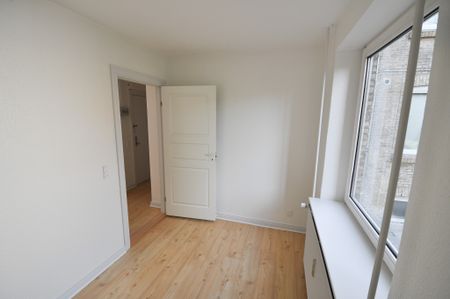Studievenlig lejlighed med lys og charme i Aalborg - Foto 3