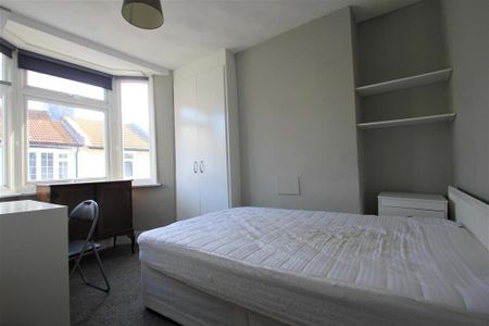 4 bedroom house share to rent - Photo 2