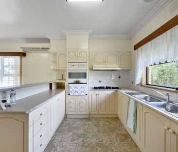 225 York Street, Ballarat East - Photo 3