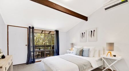Spacious Townhouse! - Photo 3