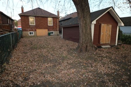 For Lease - 1848 Keele Street, Toronto, Ontario - Photo 4