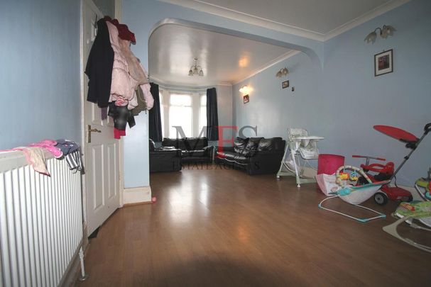 3 bedroom house to rent - Photo 1