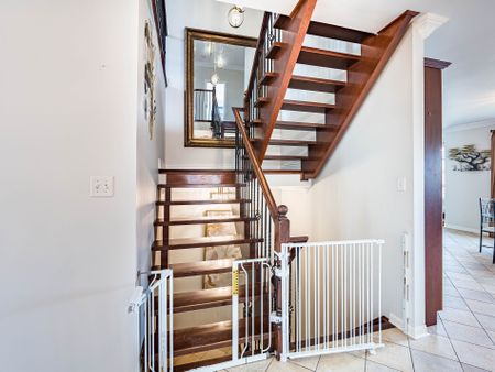 For Lease - 85 Bloomsbury Avenue, Brampton, Ontario - Photo 3